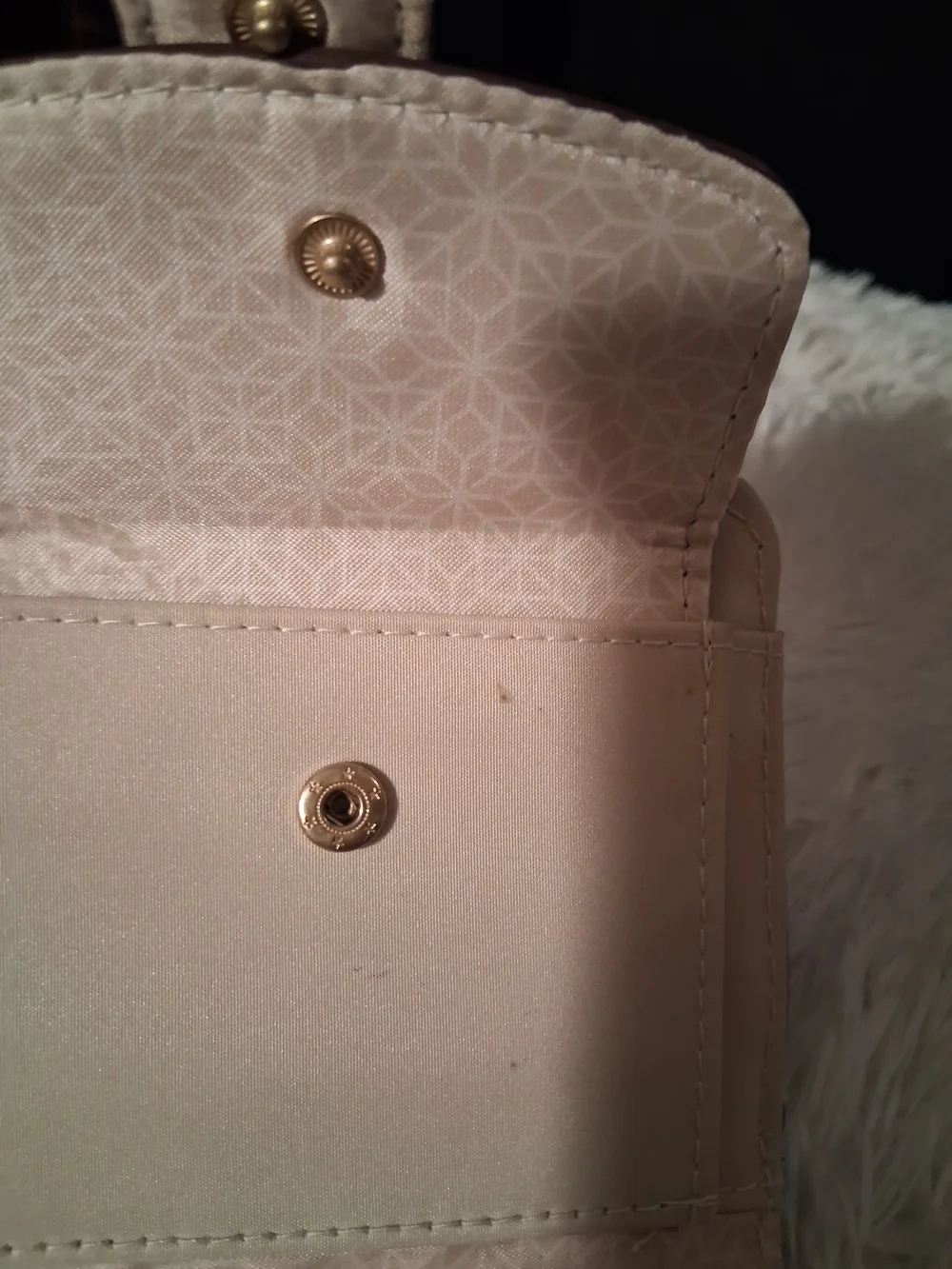 Woven Leather Compact Wallet - WINE Color Callout Lil  Peeling  In Corner